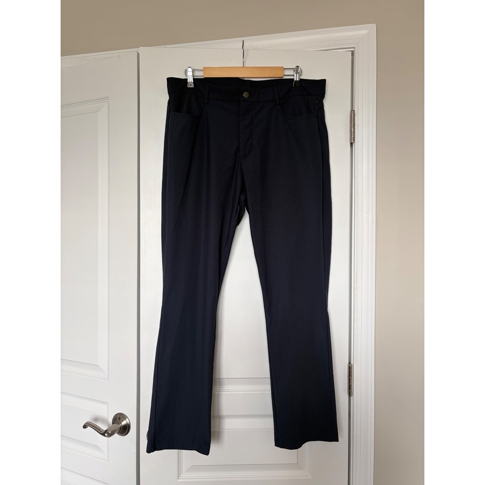 Old Navy Active Tech Hybrid Slim Fit Pants Mens 36x30 Navy Blue 4-Way Stretch